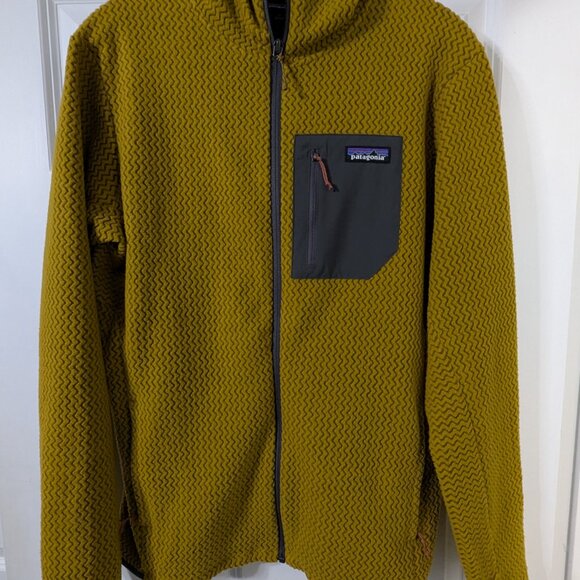 Patagonia R1 Air Full Zip Hoody (Cosmic Gold) - Medium - Picture 2 of 4